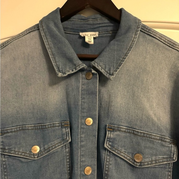 Tribal Jeans Women’s XL Cropped Jean Jacket w Stretch & Snap Button Closure - Picture 3 of 9